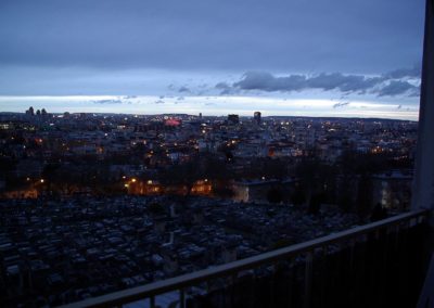 La ville s'illumine le soir©JulienBarret