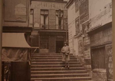 La-rue-des-Degrés-depuis-la-rue-de-Cléry,-vers-1930-La-Clairière