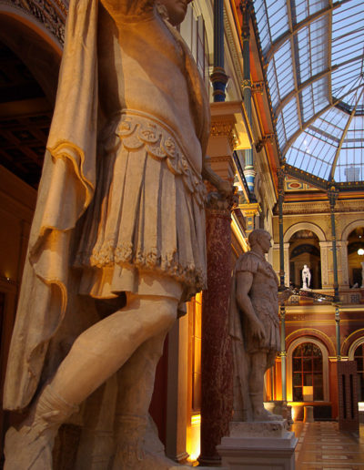 statues du palais des études des Beaux arts par J Barret