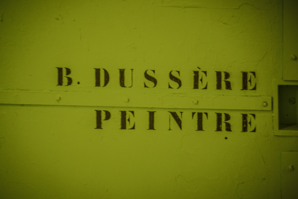 Porte de l'atelier de Bénédicte Dussère aux Frigos par J.Barret