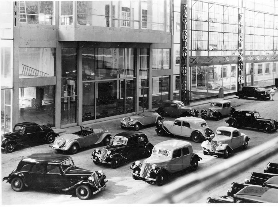 Usine Citroën, hall Javel vers 1937 ©SHA15