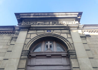 L’ancienne école Sainte-Elisabeth, qui accueille aujourd’hui des réunions du Secours Catholique, rue Condorcet à Pantin @J.Barret