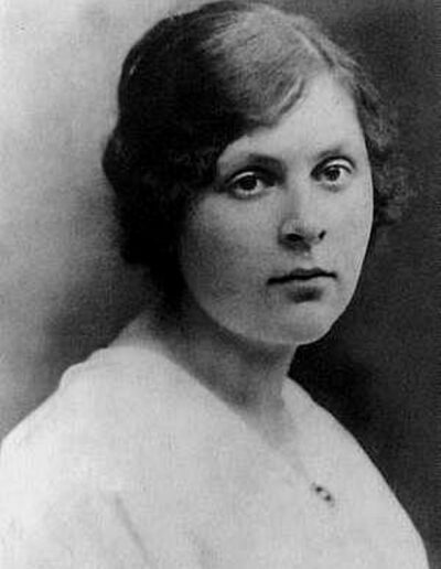 Elsa Triolet en 1916