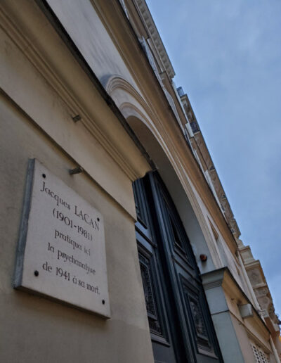 Plaque en hommage à Jacques Lacan, 5 rue de Lille @JBarret
