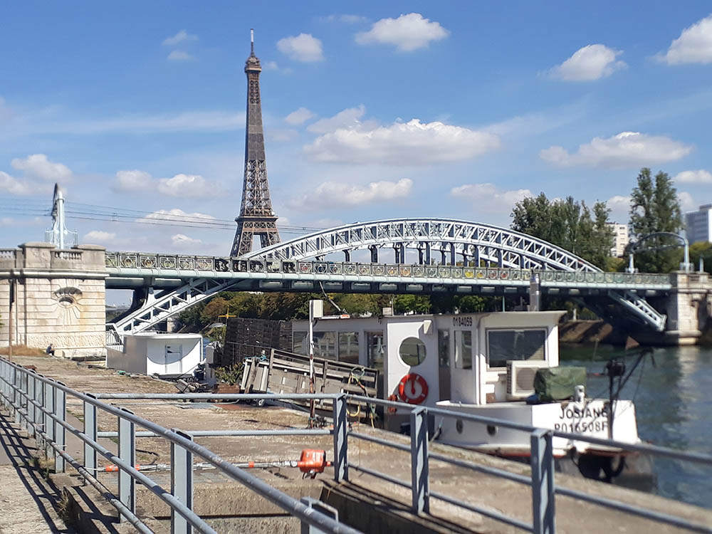 Le pont Rouelle et la tour Eiffel @J.Barret