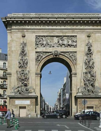 Porte Saint-Denis, Paris. Face sud, vue depuis la rue Saint-Denis @Coyau